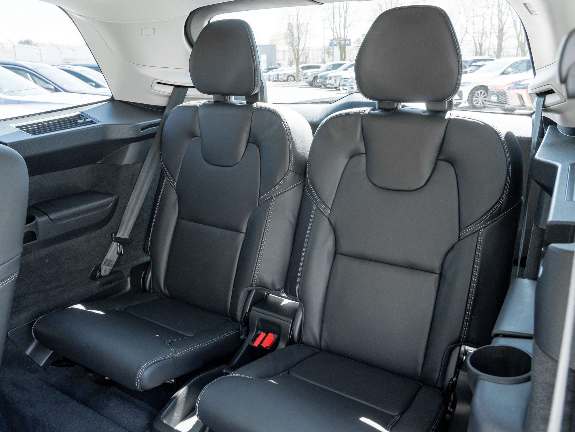 2026 Volvo XC90 B6 AWD Ultra 7-Seater LIKE NEW |CPO RATE fr 2.99%* thumb 26