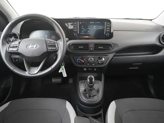 Hyundai I10 view 5