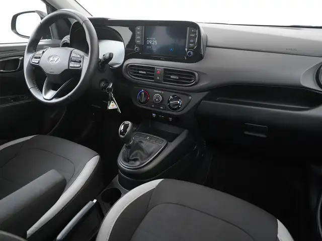 Hyundai I10 view 2