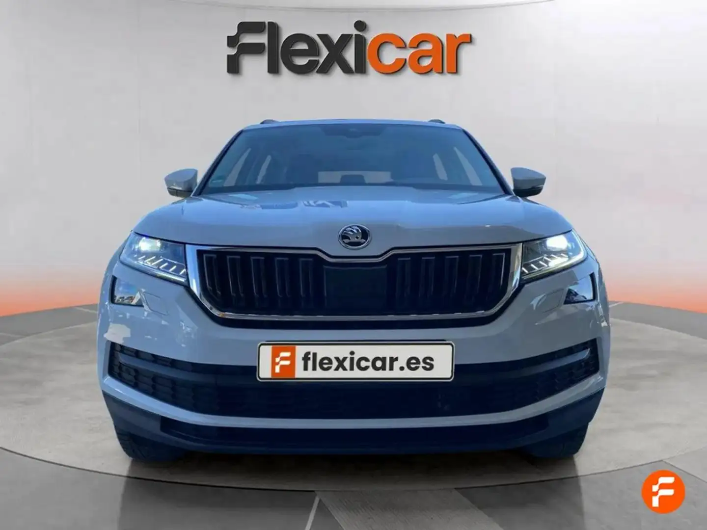 Skoda Kodiaq 1.5 TSI 150 ACT AMBITION 4X2 DSG AUTOMATICO Bianco - 2