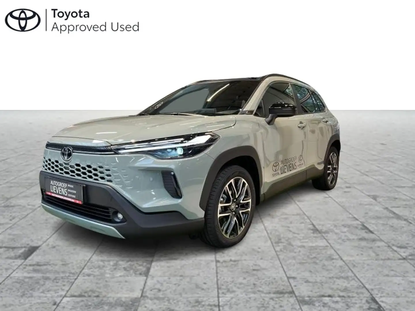 Toyota Corolla Cross 1.8 HYB STYLE + SUN PACK Grün - 1