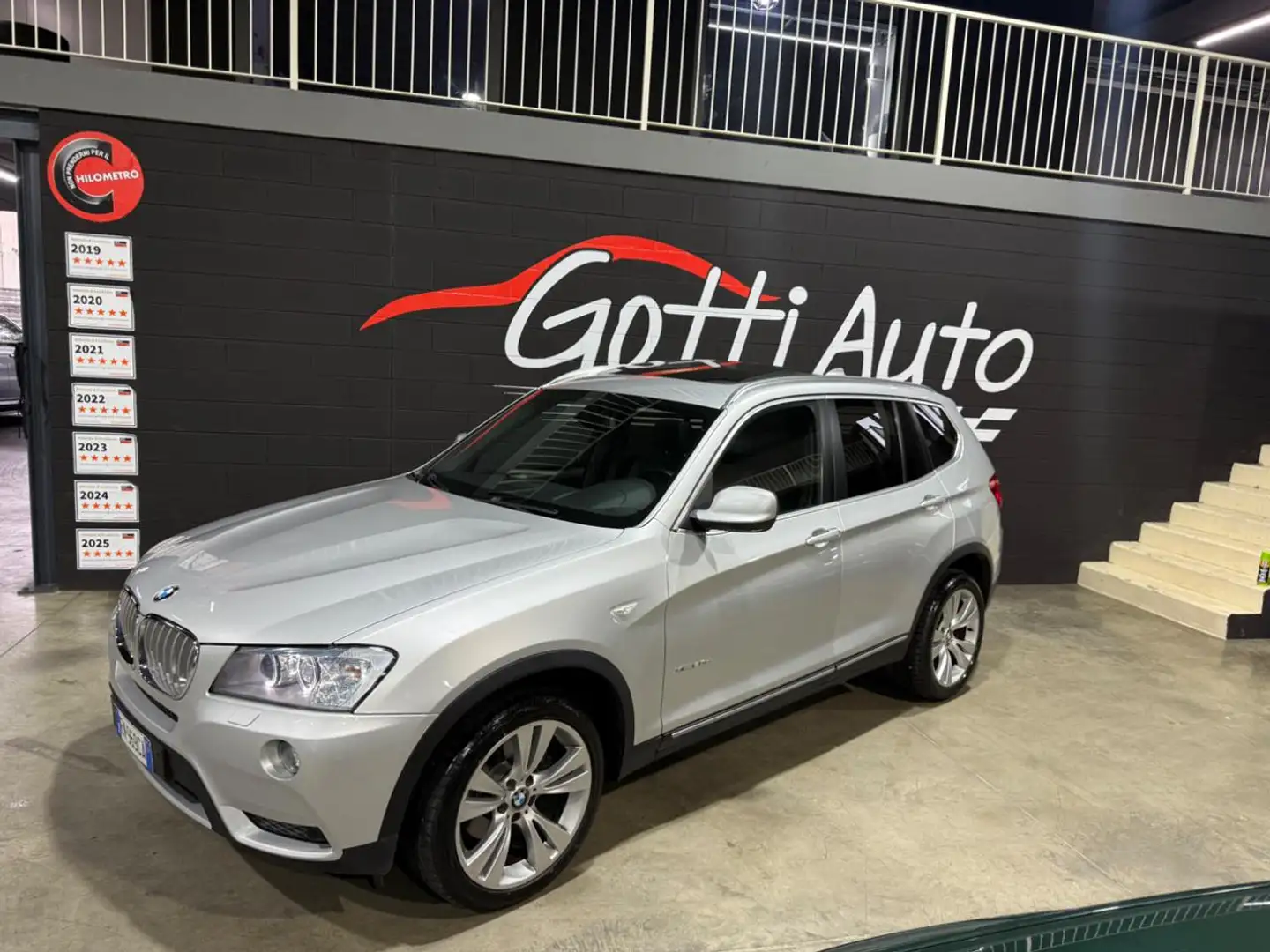 BMW X3 30D XDRIVE FUTURA SERVICE BMW Gris - 2