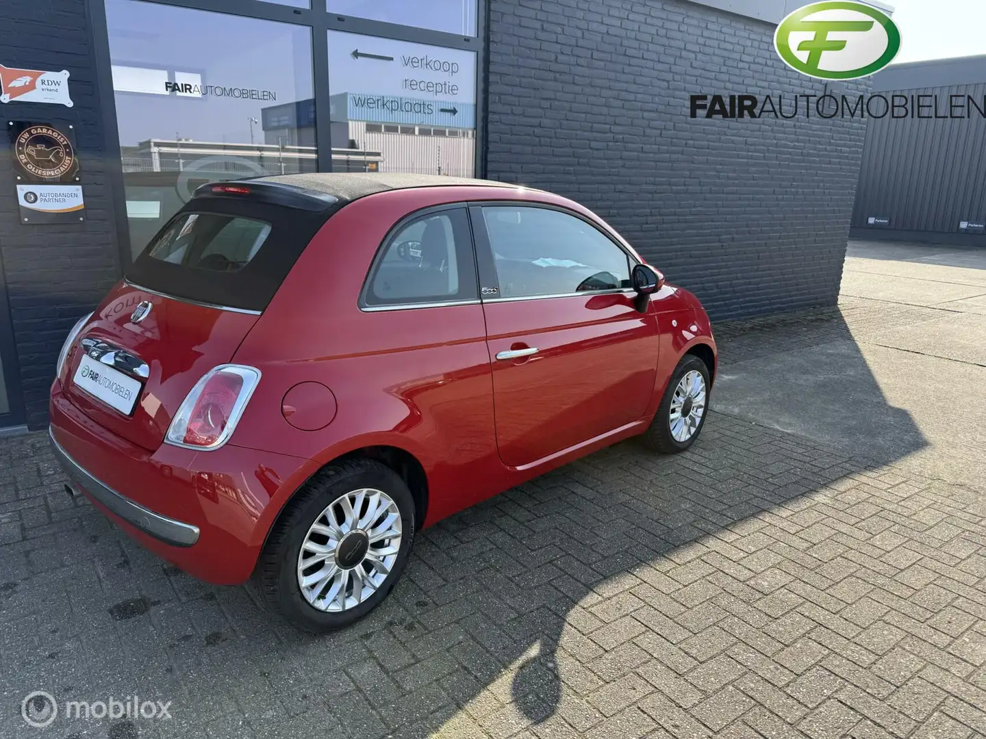 Fiat 500C 1.2 Lounge Rood - 2