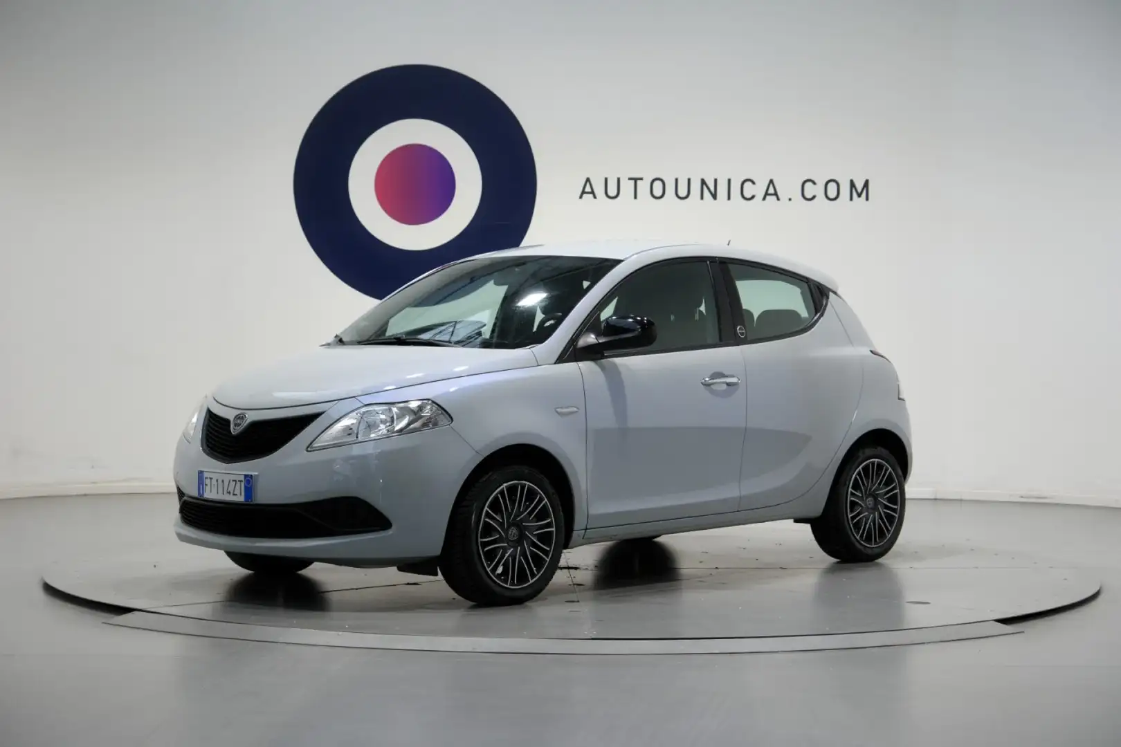 Lancia Ypsilon 1.2 69 CV 5 PORTE GPL ECOCHIC GOLD NEOPATENTATI Grigio - 1