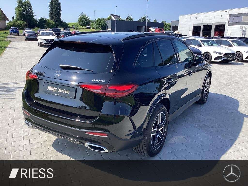 Mercedes-Benz GLC 300