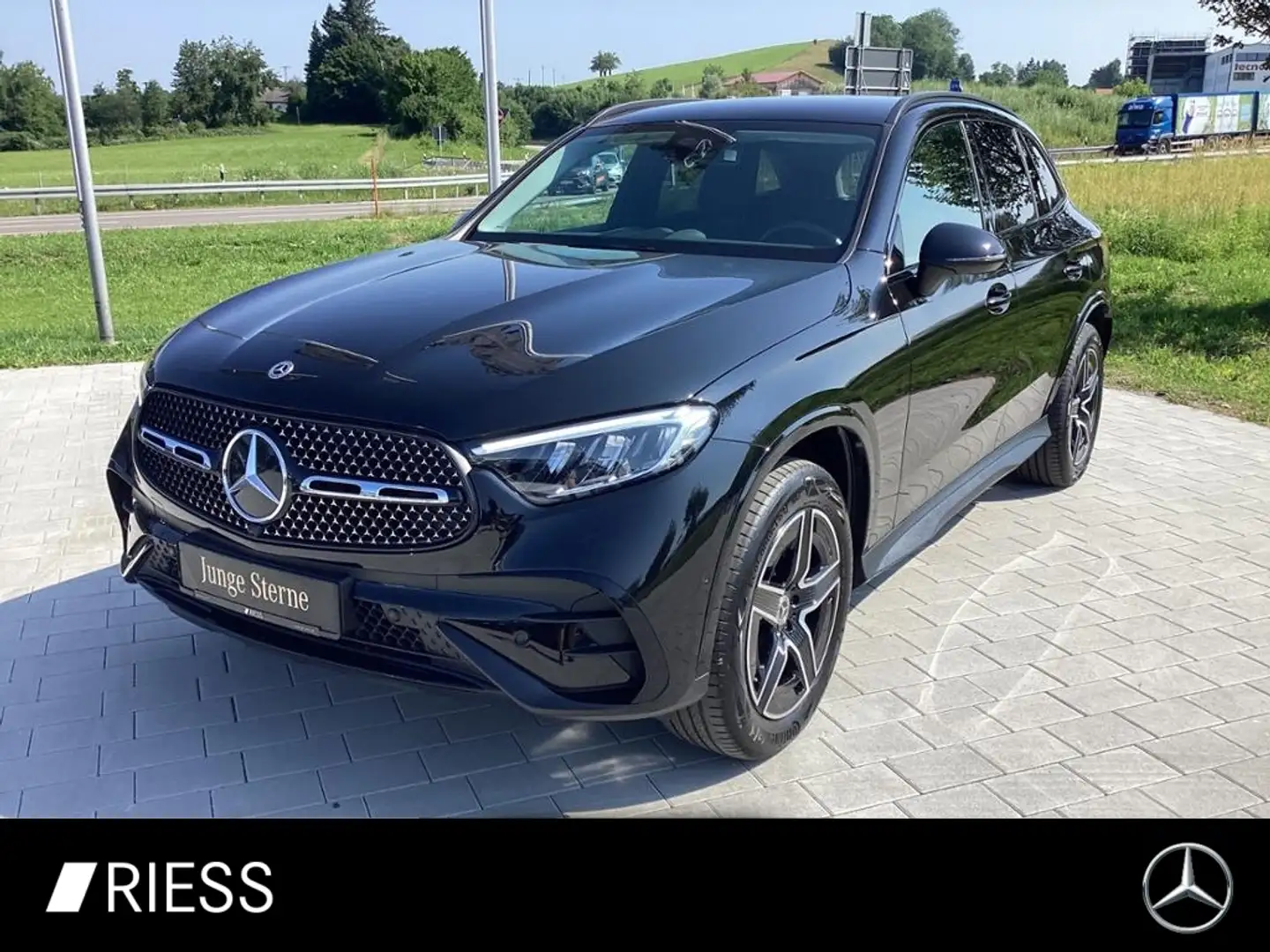 Mercedes-Benz GLC 300 e 4M AMG Night Memory Naci PDC Kamera Czarny - 1