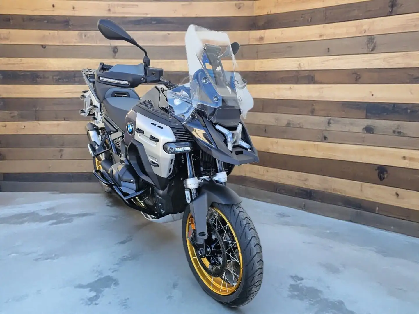 BMW R 1300 GS Adventure R 1300 GS Adventure Schwarz - 2