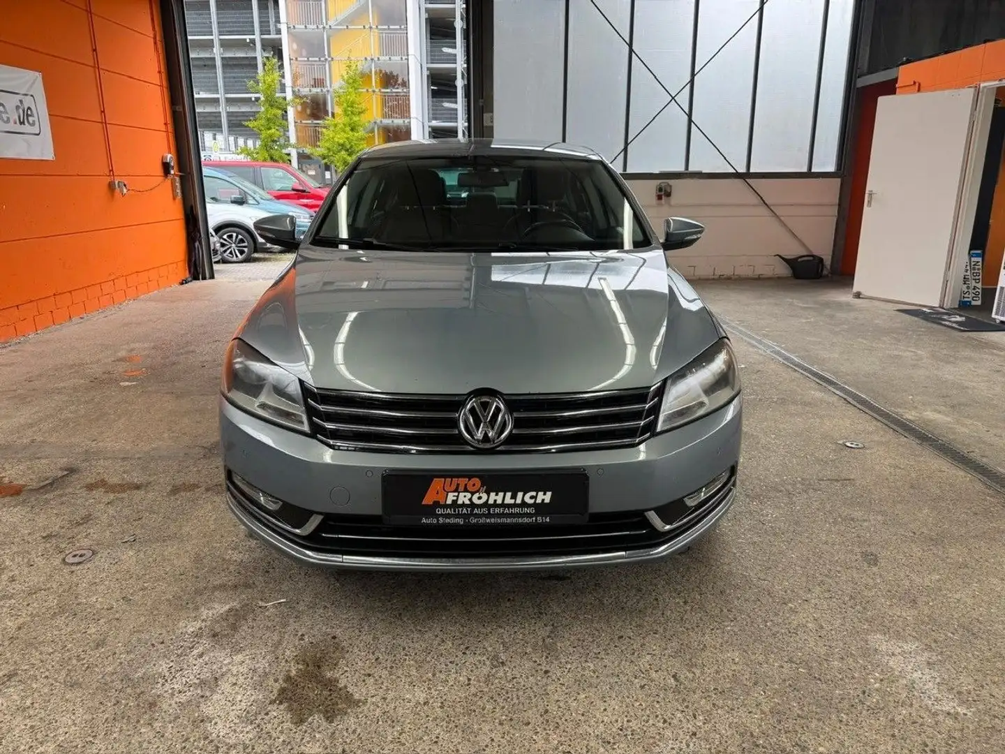 Volkswagen Passat Lim. 1.4 TSI Highline BlueMotion Leder Gri - 2