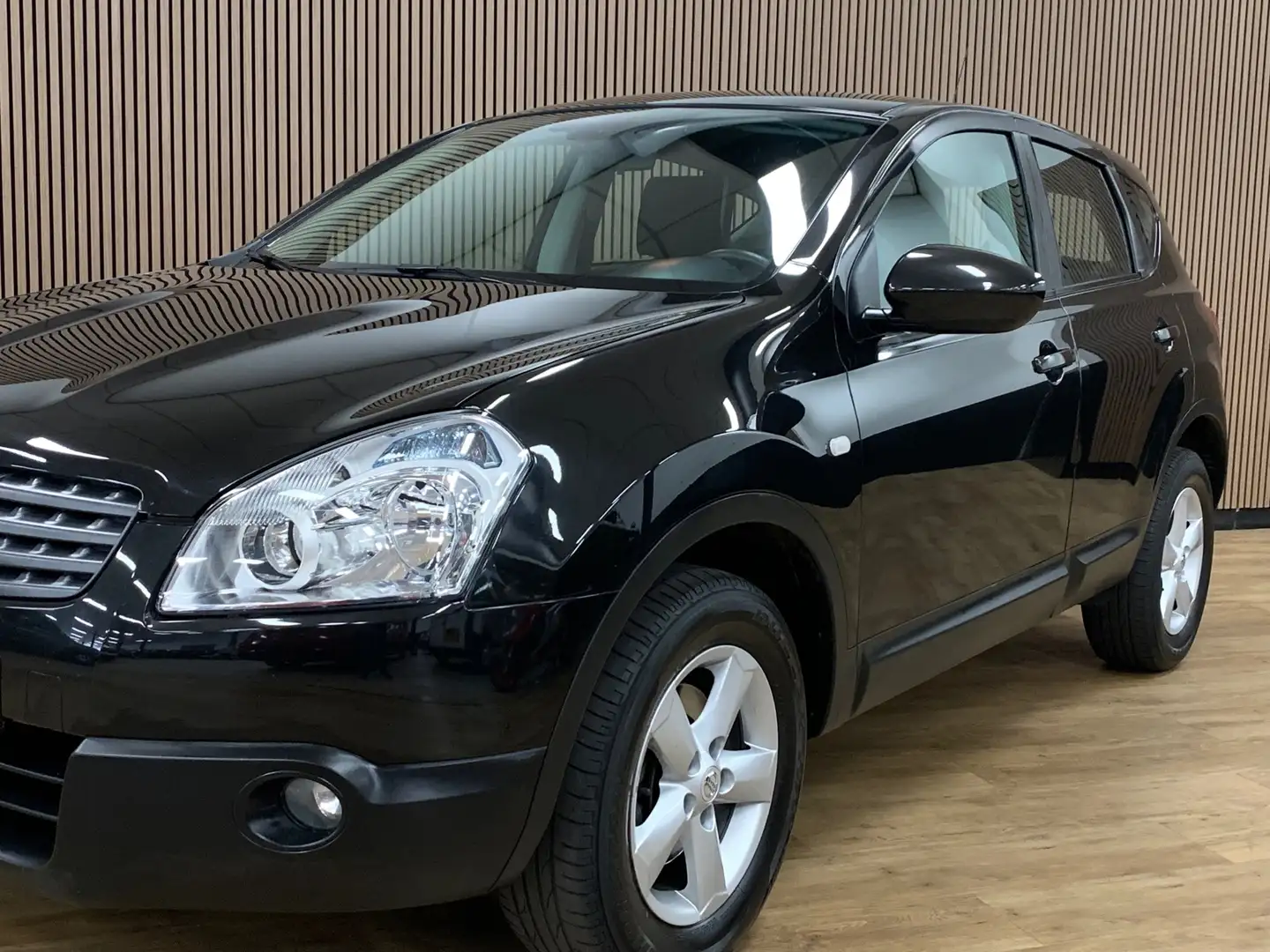 Nissan Qashqai 1.6 Acenta|109000KM|Climate Control| Zwart - 2
