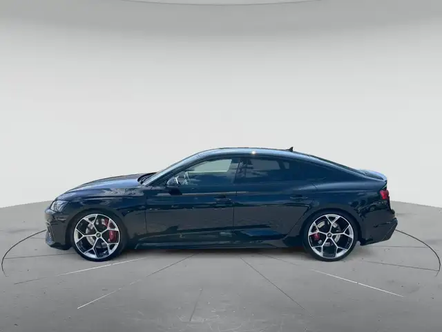 Audi RS5 view 6