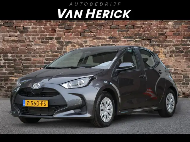 Toyota Yaris 1.5 Hybrid Comfort | Camera | PDC V+A | Carplay