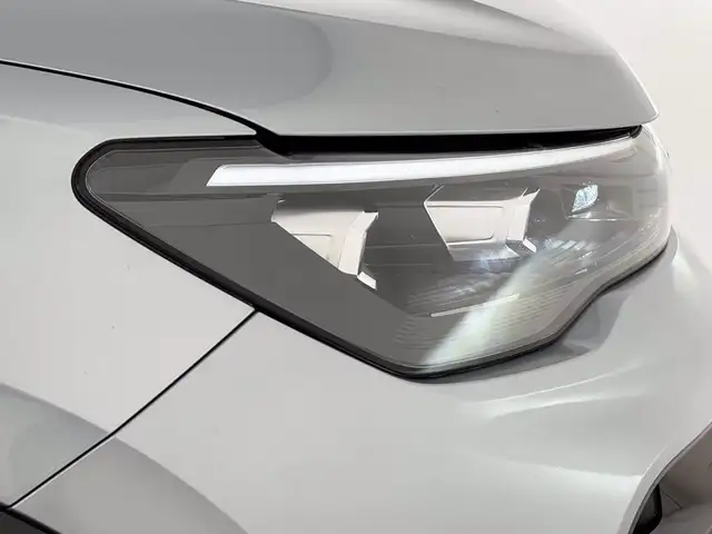 Volkswagen Tiguan view 14