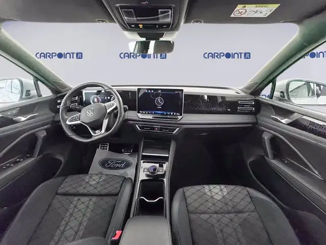 Volkswagen Tiguan view 11