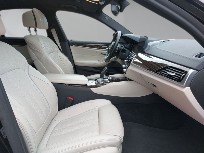 BMW 550 i xDrive 4xSHZ 360° KAM UPE 117' € — photo 4