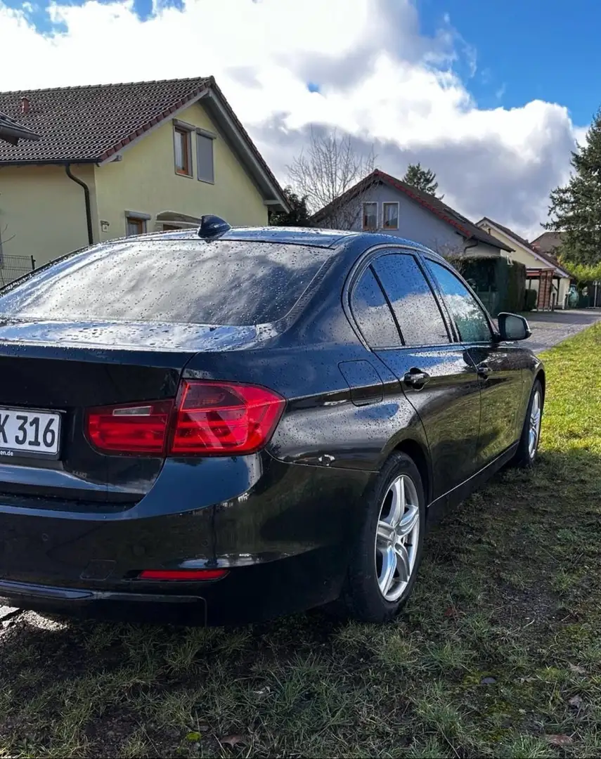 BMW 316 Sport Siyah - 2