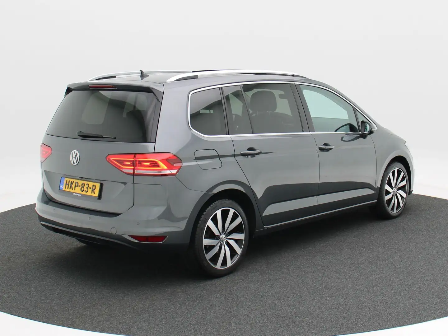 Volkswagen Touran 1.5 TSi 150 Pk Automaat Highline 7 Persoons | Lede Grijs - 2