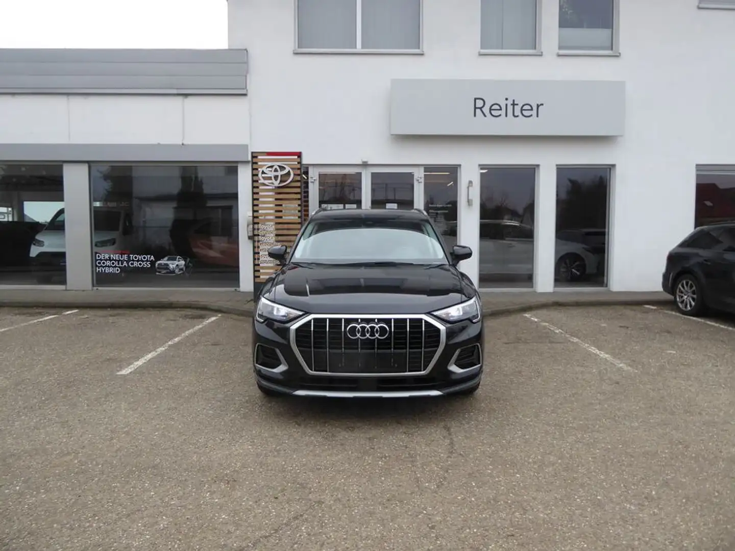 Audi Q3 35 TDI S-tronic *LED*LEDER*VIRTUAL* Schwarz - 1