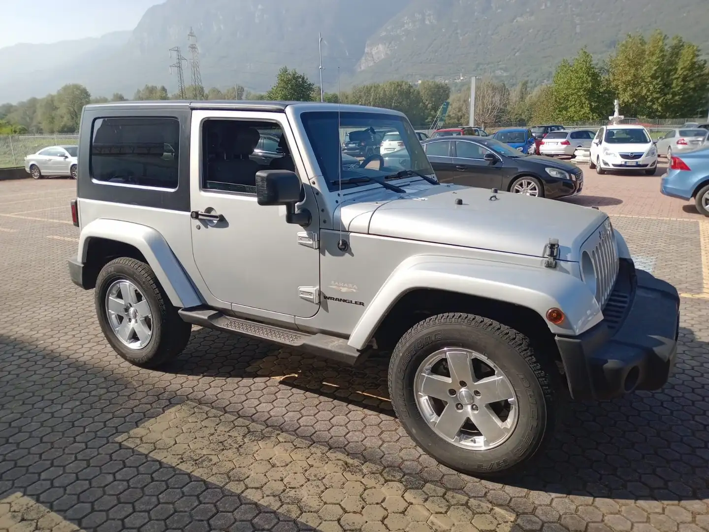 Jeep Wrangler Wrangler III 2007 3p 2.8 crd Sahara dpf Argento - 2