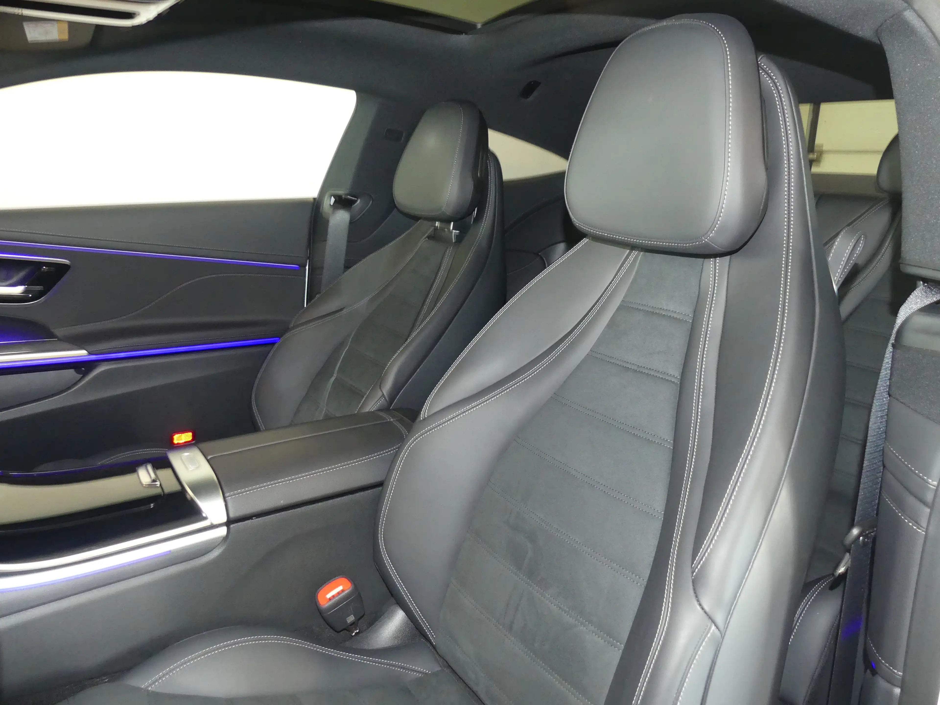 Mercedes-Benz CLE 200 COUPE', Edition AMG Line Advanced Plus, PSD, NIGHT — photo 7