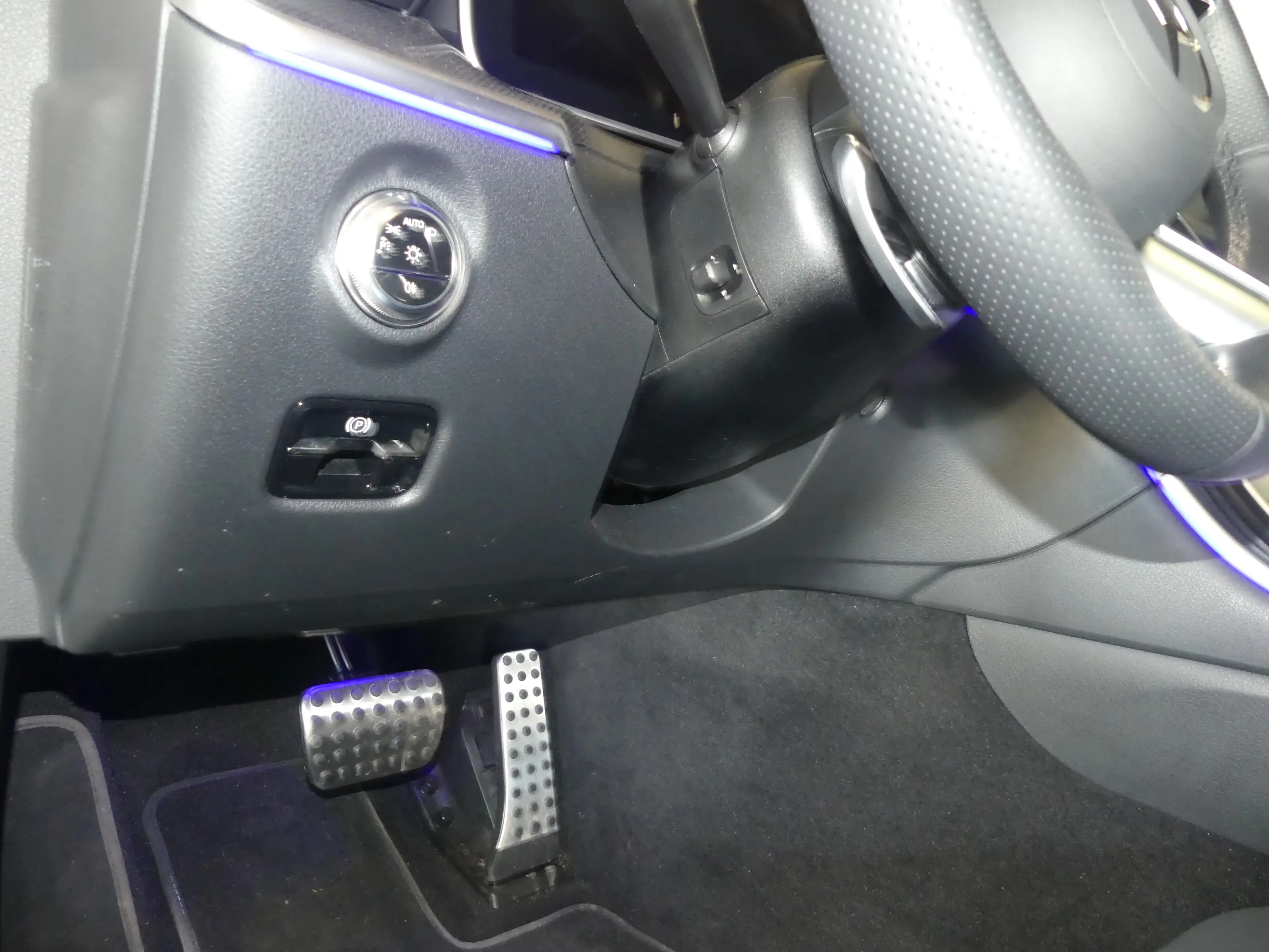 Mercedes-Benz CLE 200 COUPE', Edition AMG Line Advanced Plus, PSD, NIGHT — photo 6