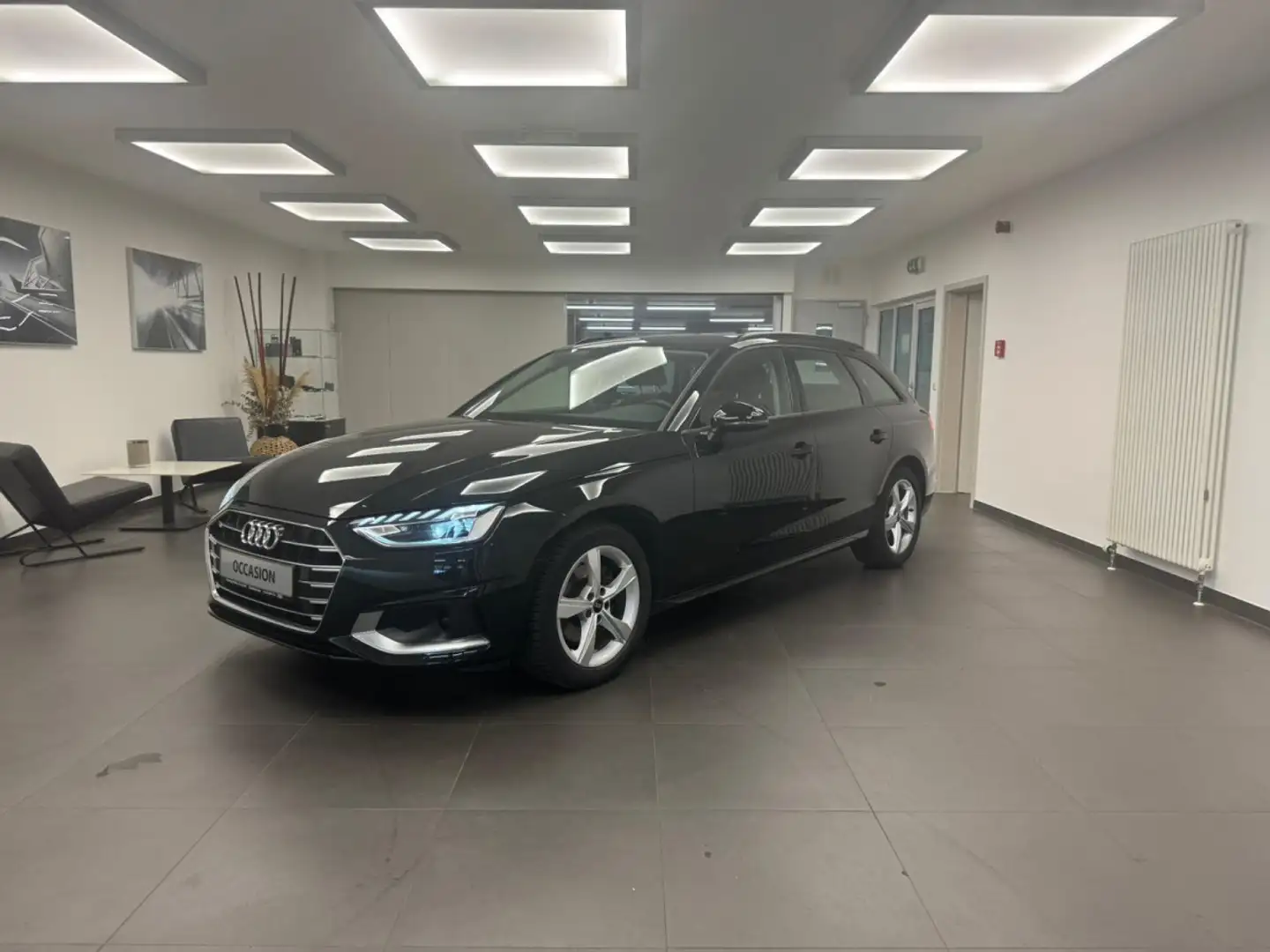 Audi A4 Avant Advanced 35 TDI 163 CV S tronic Nero - 1