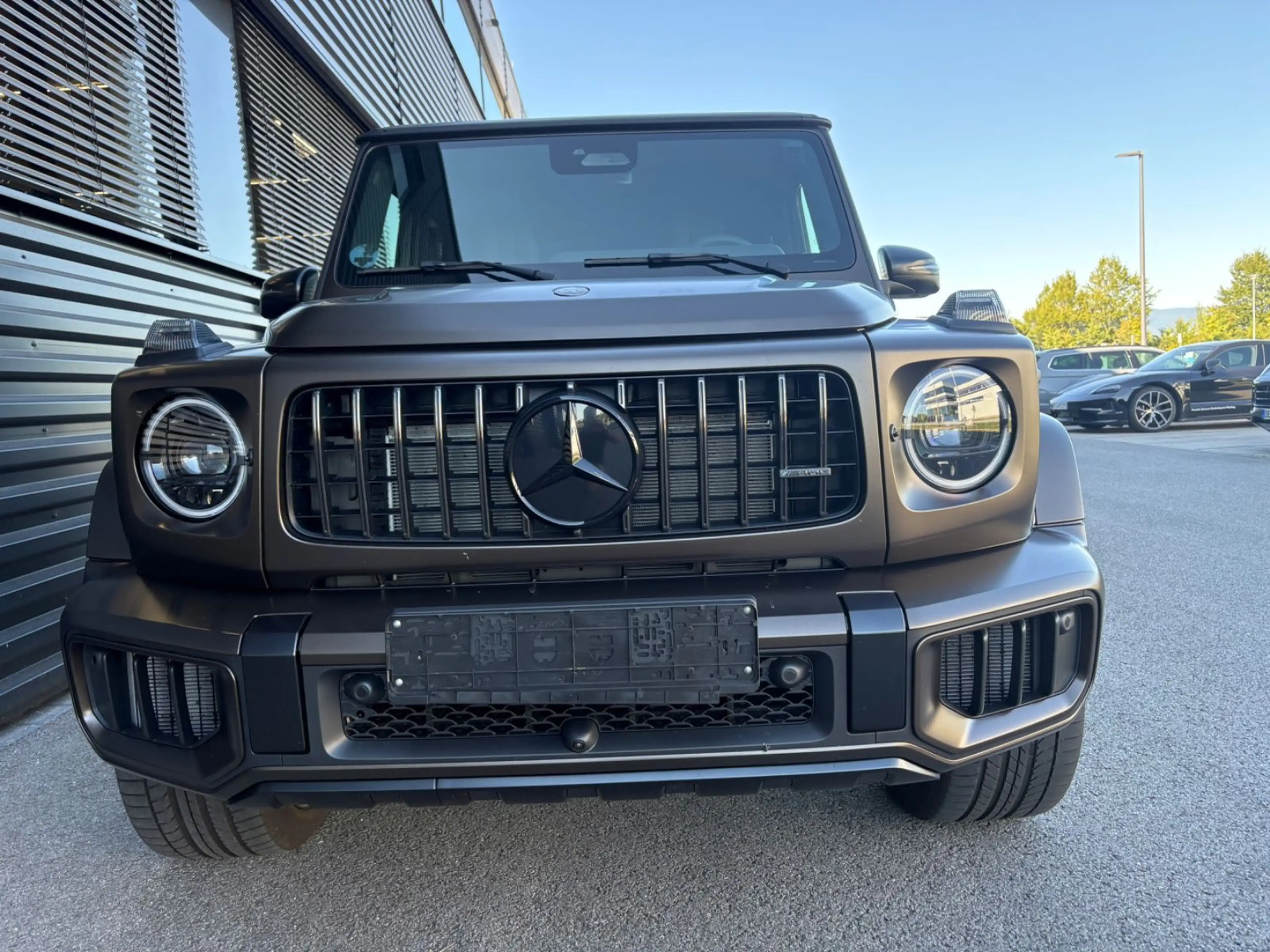 Mercedes-Benz G 63 AMG MEGAVOLL-1.HAND-1700 KM !! FACELIFT — photo 5