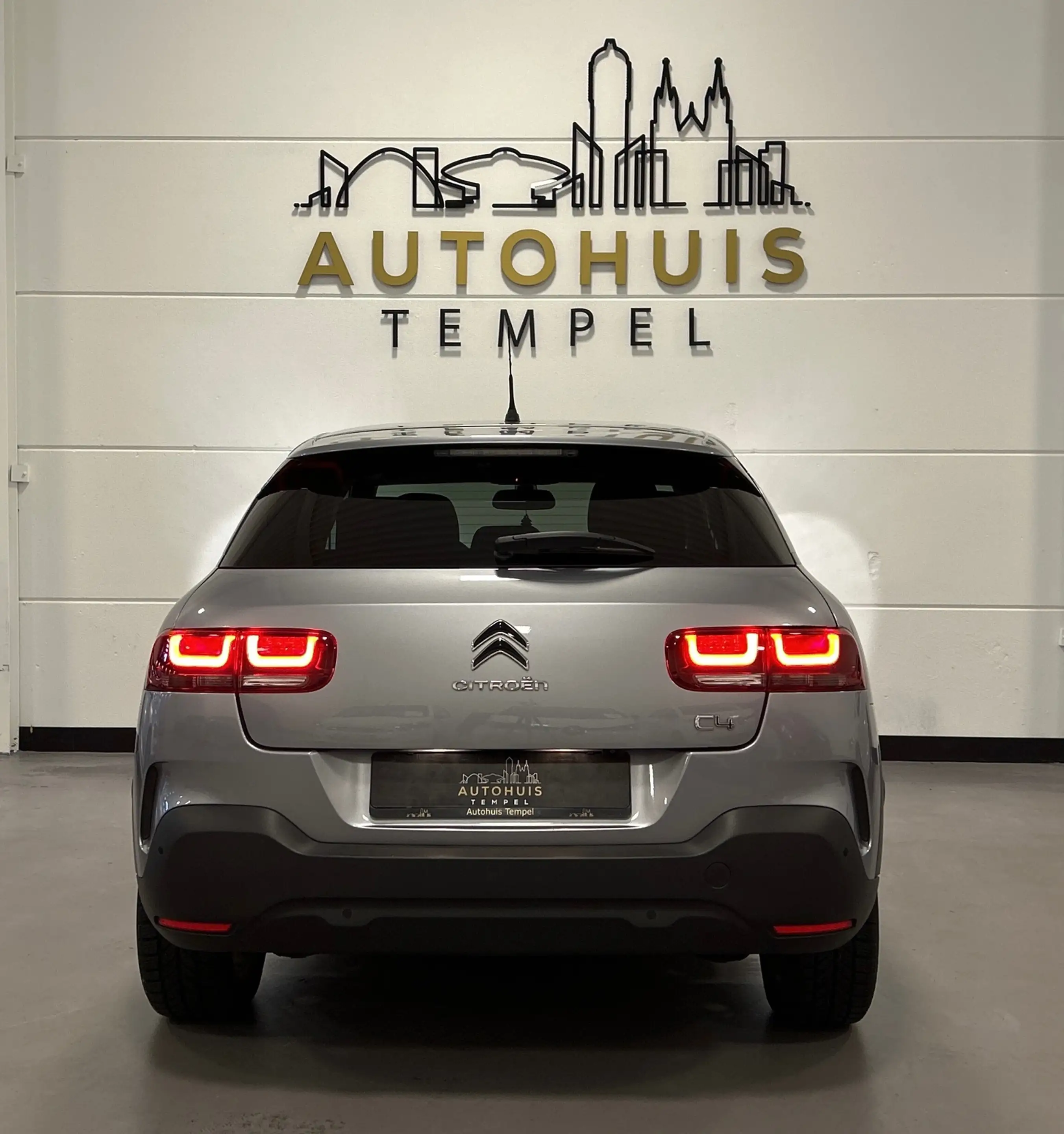 Citroen C4 Cactus 1.2 PureTech Shine Automaat Airco Camera Carplay P — photo 7