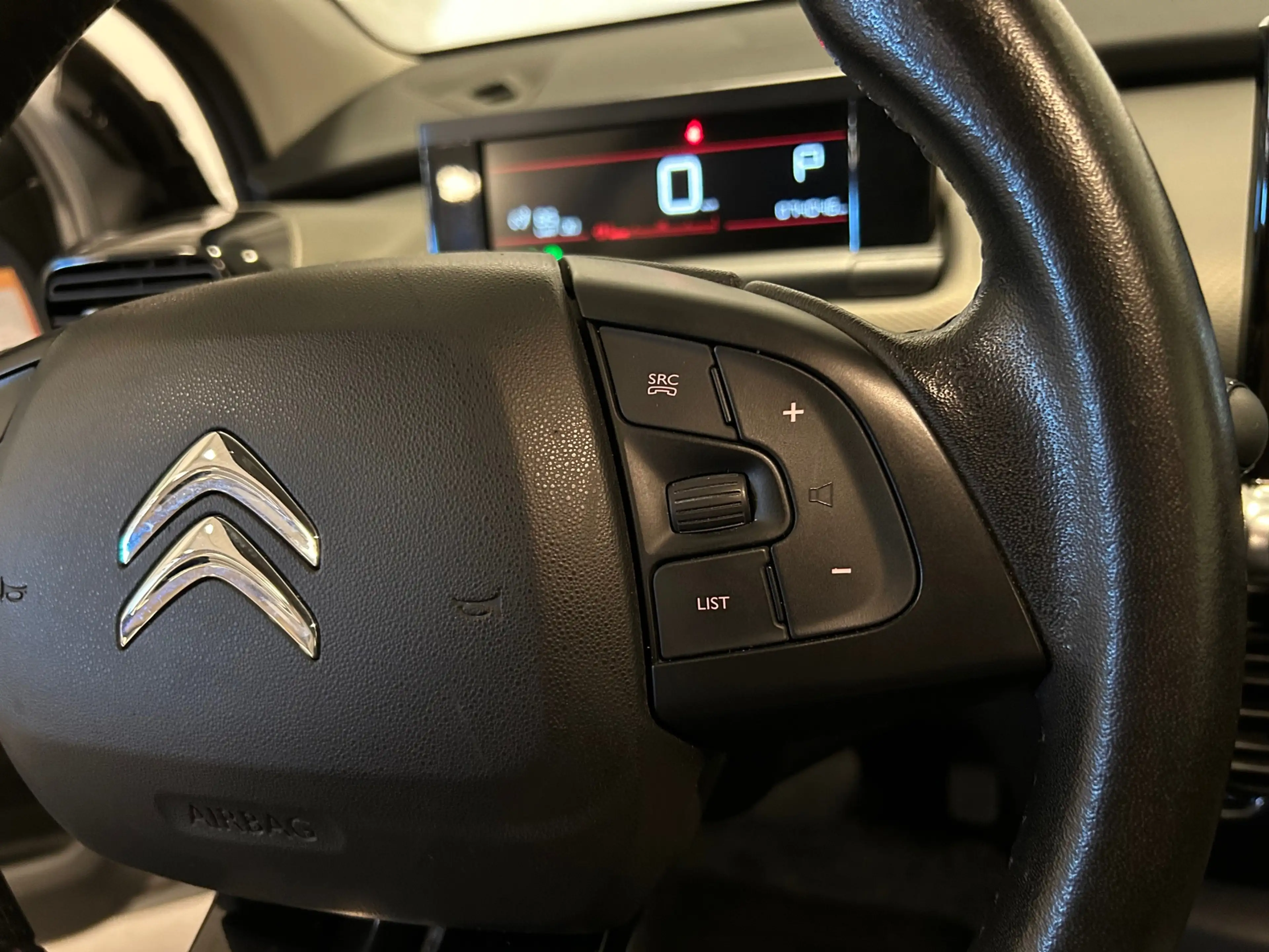 Citroen C4 Cactus 1.2 PureTech Shine Automaat Airco Camera Carplay P — photo 15