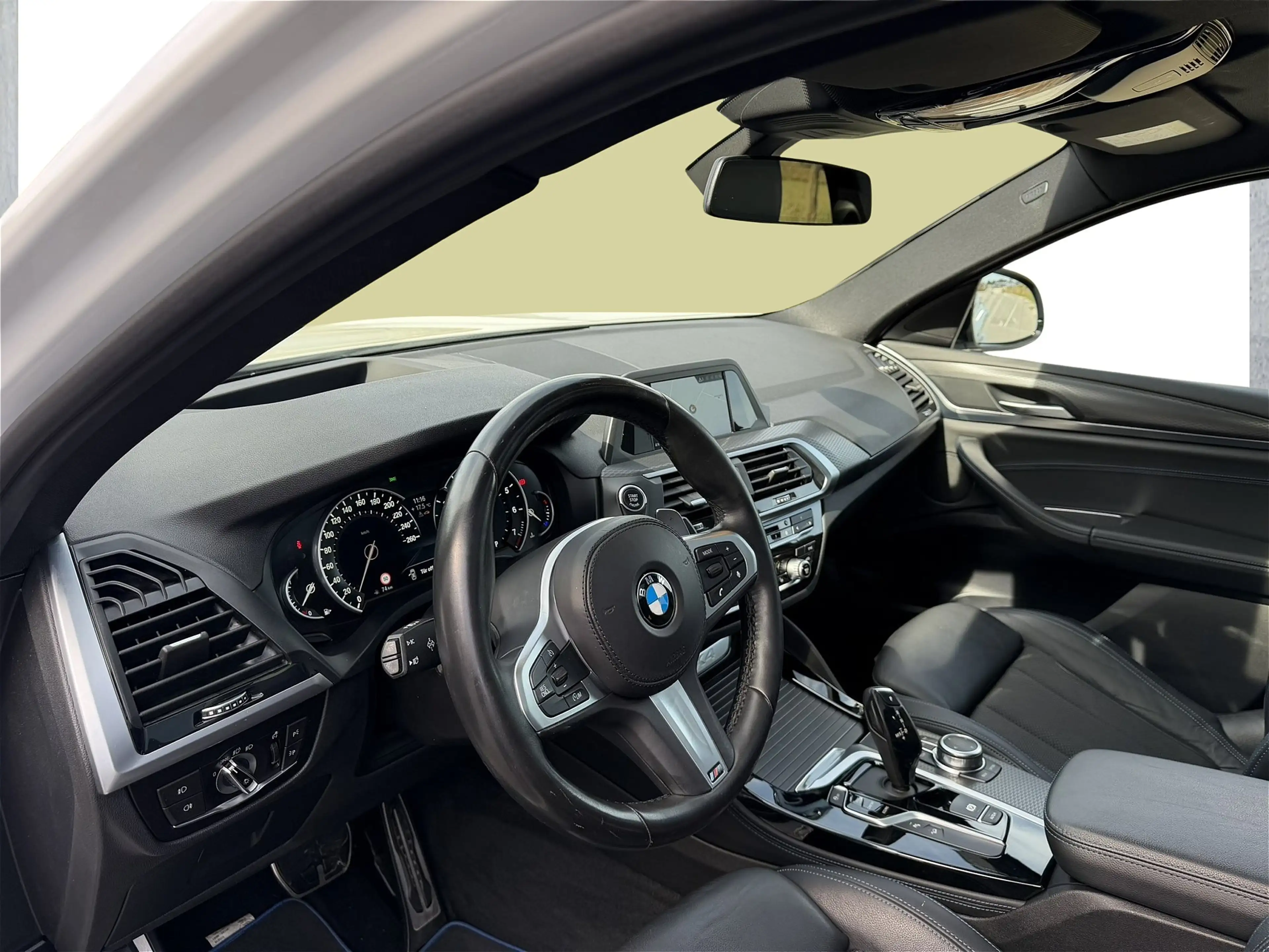BMW X4 xDrive20i M Sport X PANORAMA AHK HEADUP ADAPT LED — photo 10