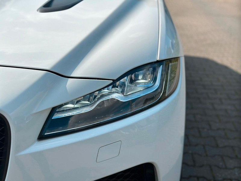 Jaguar F-Pace F-PACE SVR AWD Garantie* Sport* 1.Hand* — photo 13