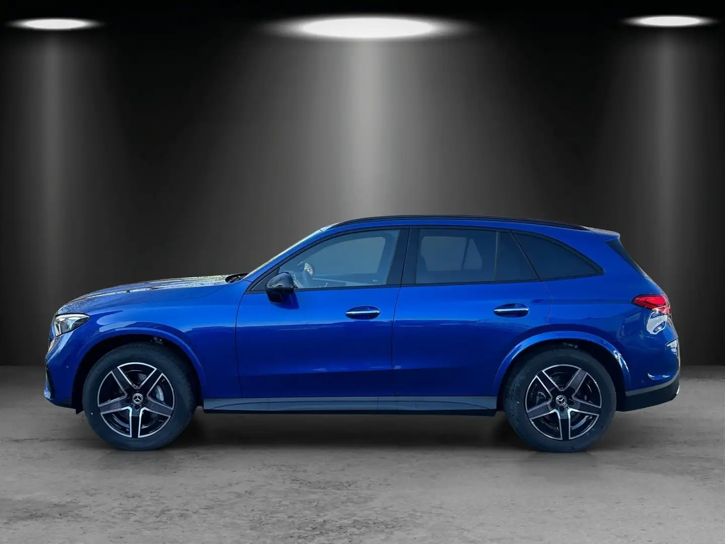 Mercedes-Benz GLC 300 AMG Prem AIRMATIC Burme DISTRO Night HAL Azul - 2