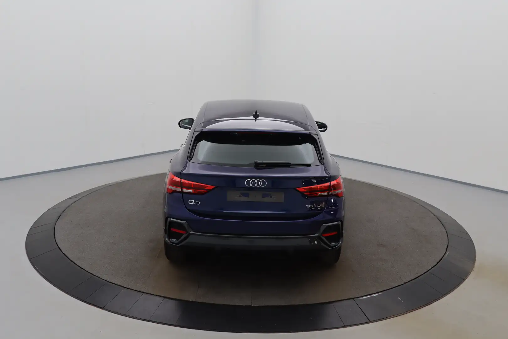 Audi Q3 Sportback 35 TDi S-Tronic Business+ Ed. LEDER/CUIR Bleu - 2