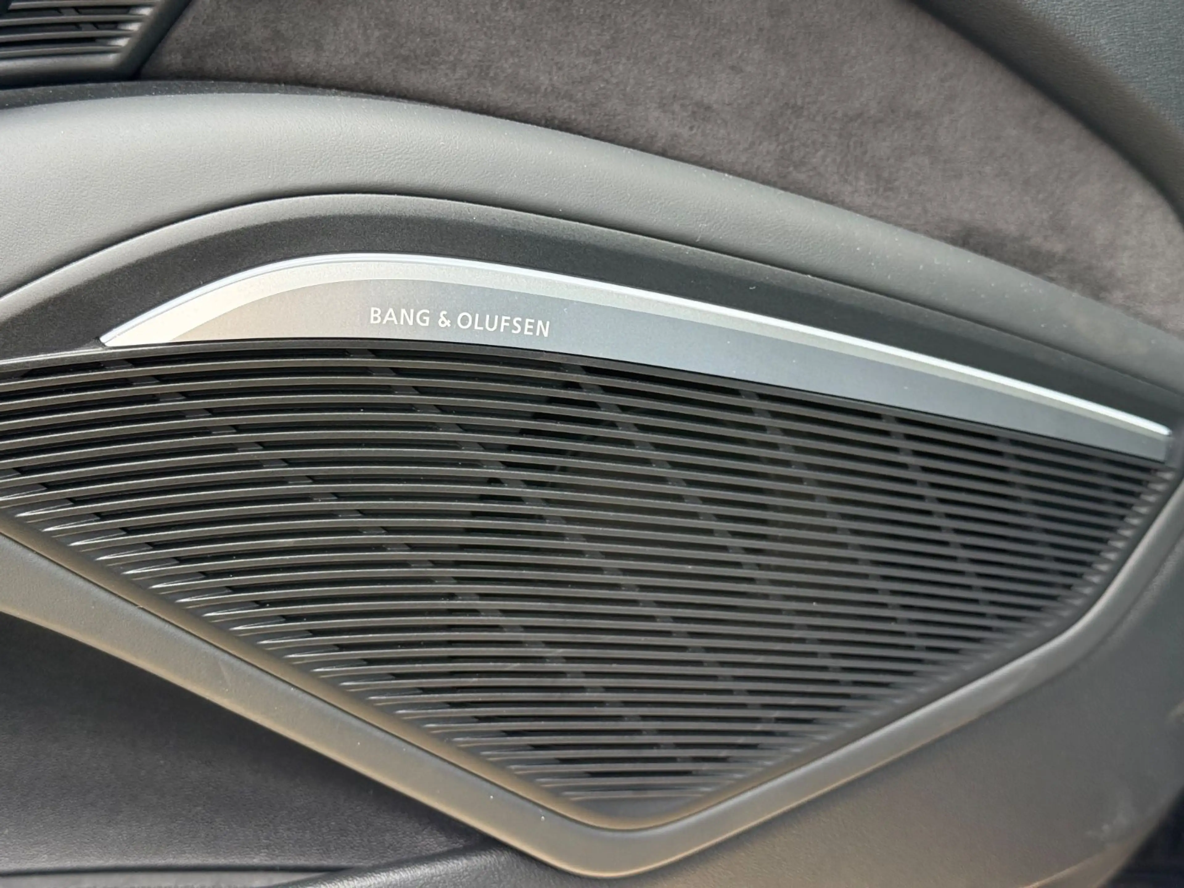 Audi TT RS COUPE 2.5 TFSI QUATTRO — photo 14