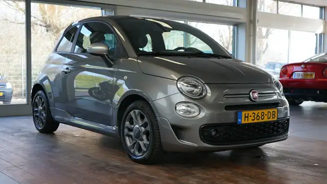 Fiat 500 1.2 Rockstar | Panoramadak | Carplay | Rijklaar |