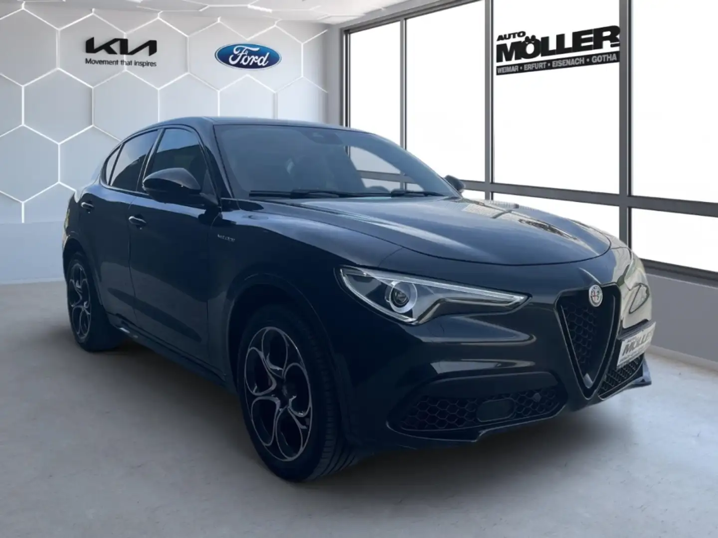 Alfa Romeo Stelvio 2.0 Veloce Allrad ACC Leder Memory Sitze Navi Rück Nero - 2