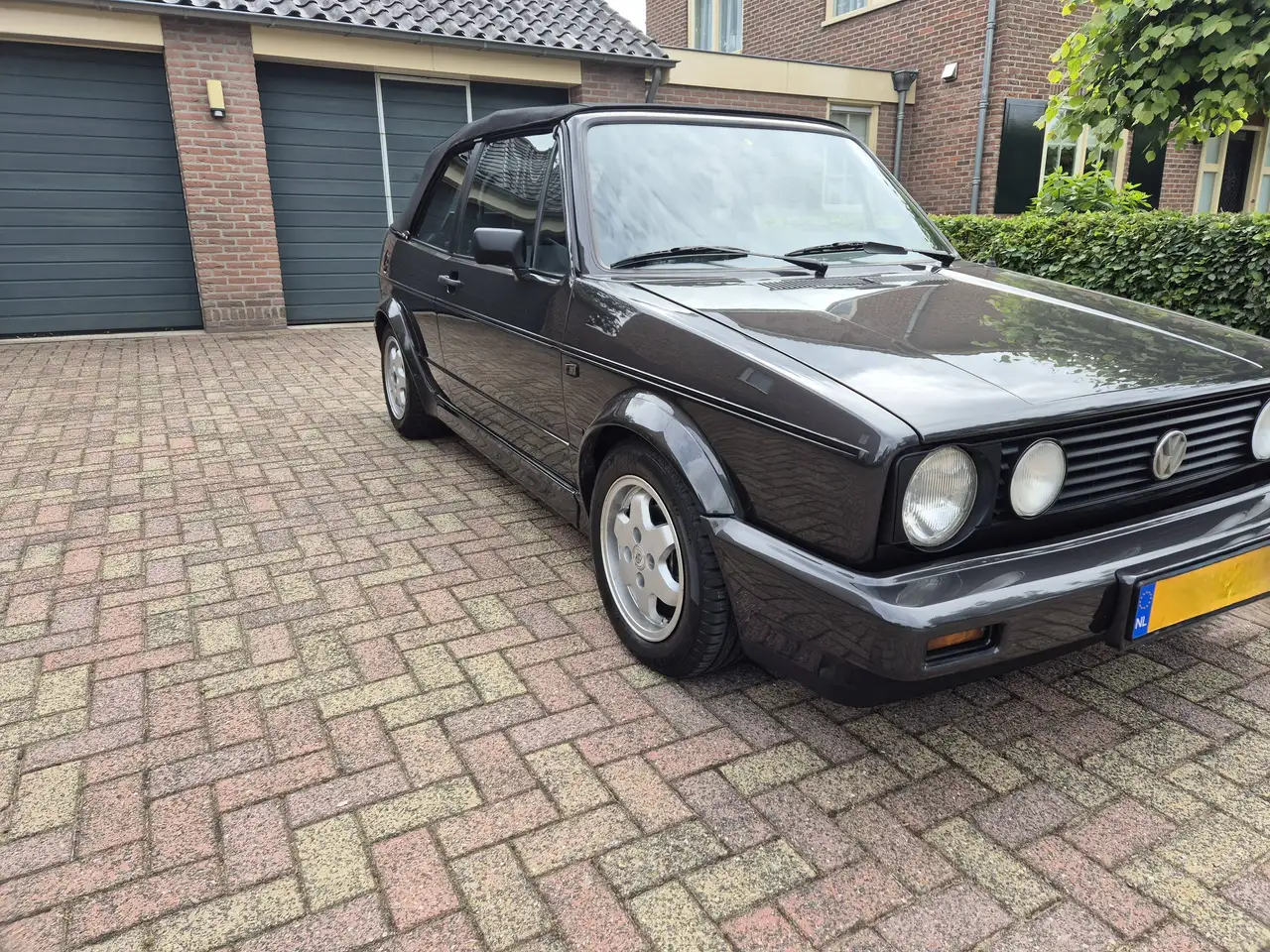Volkswagen Golf Cabriolet 1.8 Karmann, foto 4