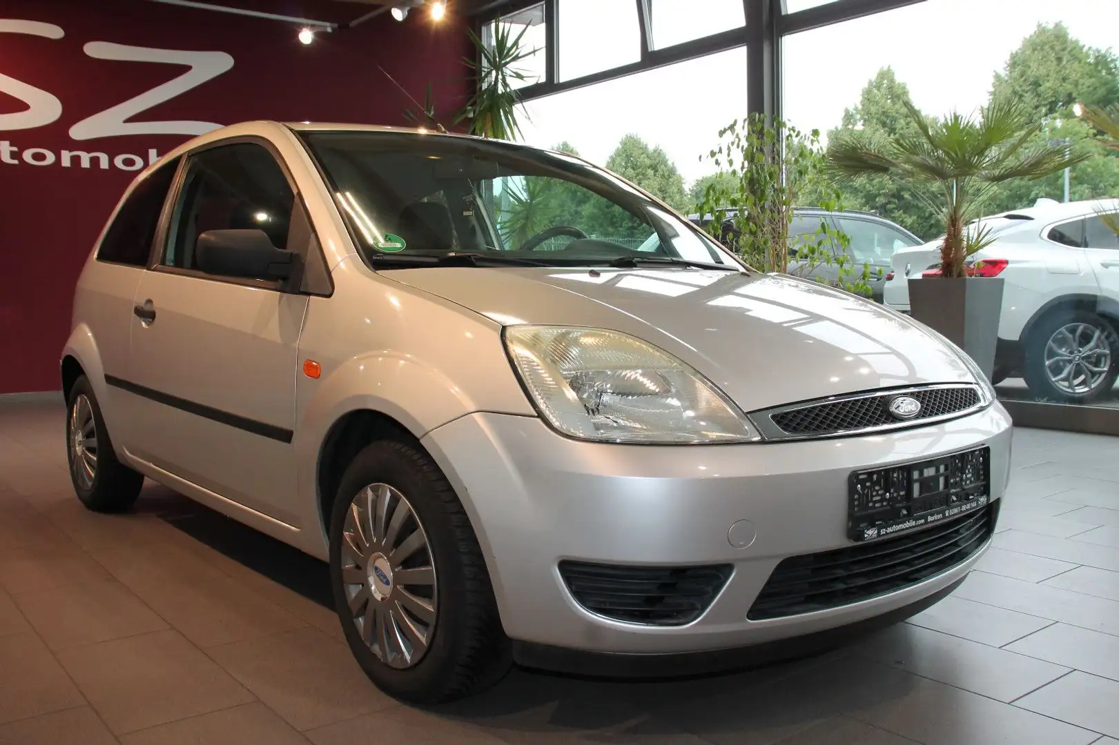 Ford Fiesta Viva X Klima Silber - 2