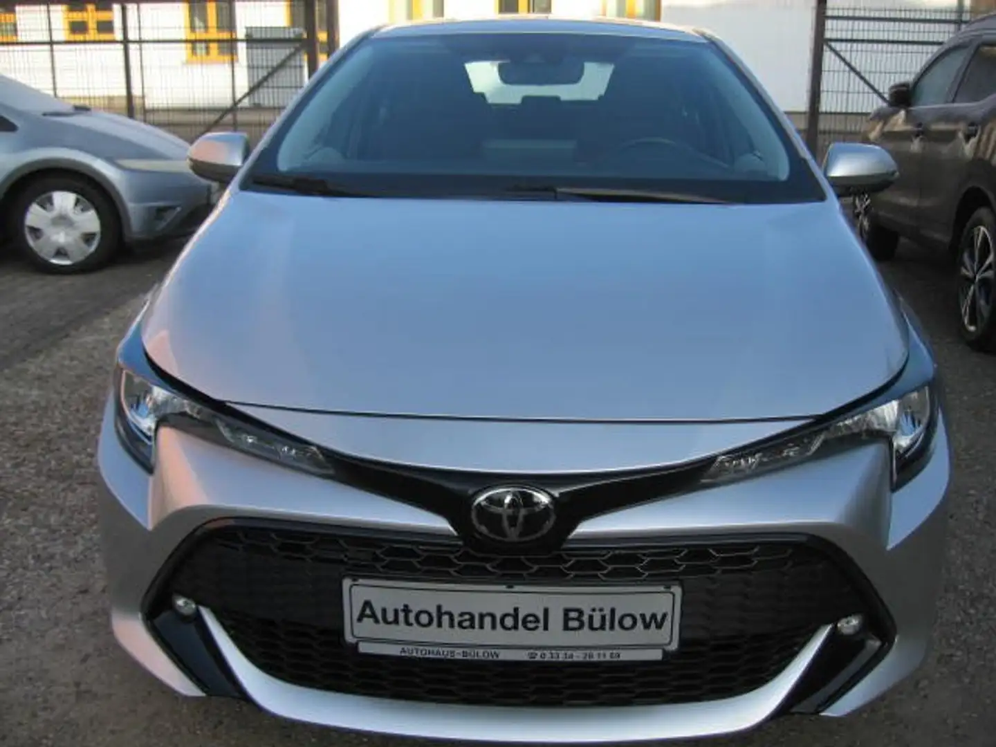 Toyota Corolla Comfort Gris - 2