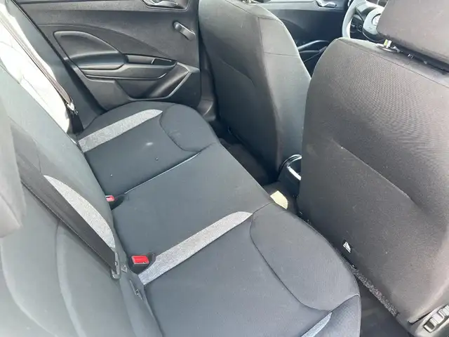 Skoda Fabia view 14