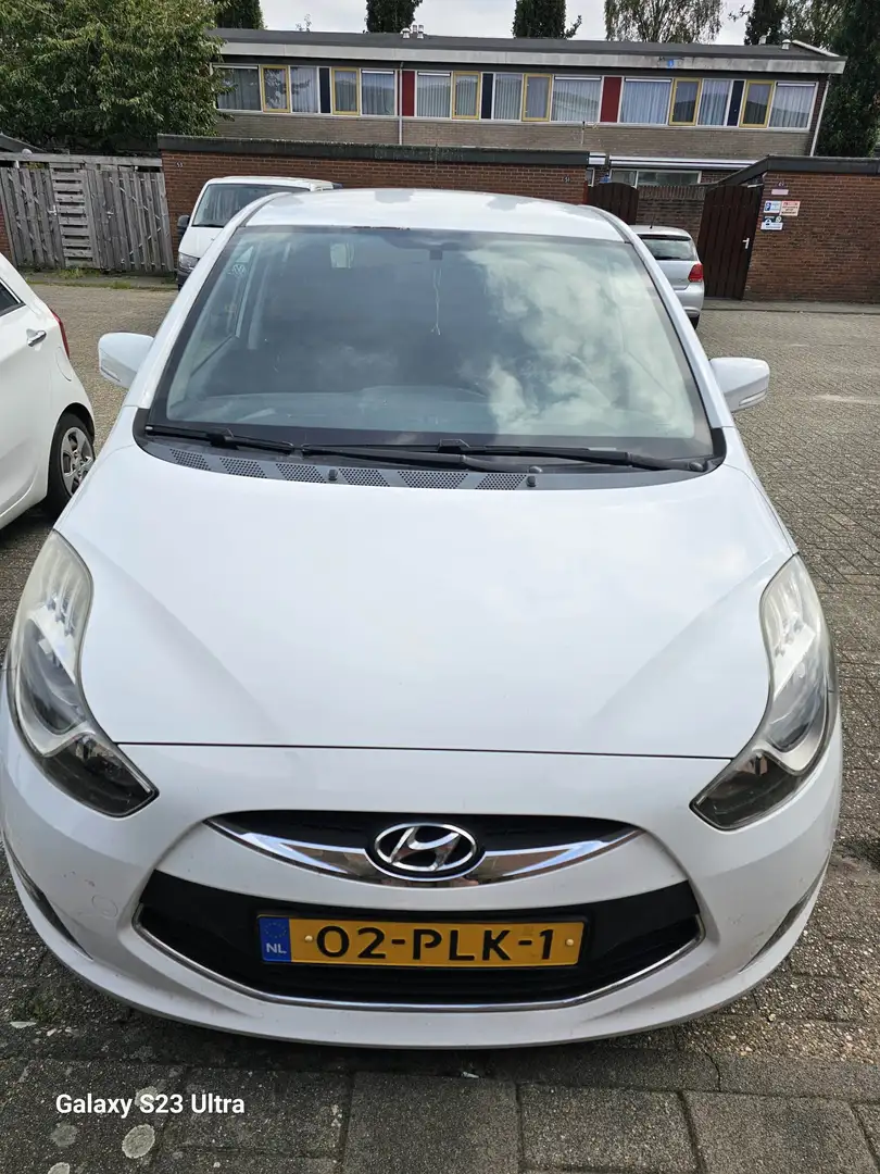 Hyundai iX20 iX20 1.6i i-Motion Biały - 1