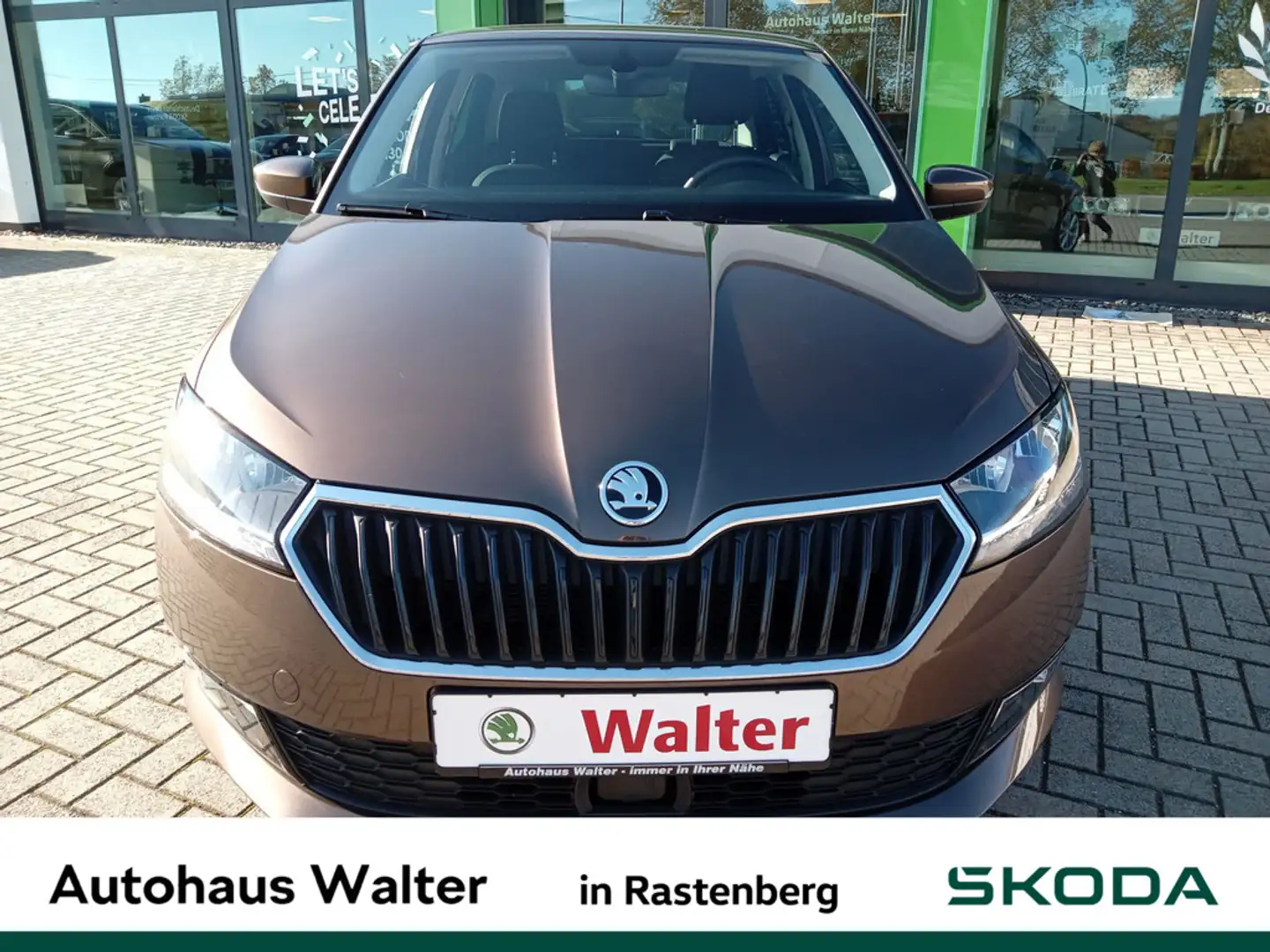 Skoda Fabia 1.0 MPI Clever BT KLIMA FSE SITZHEIZUNG Braun - 2