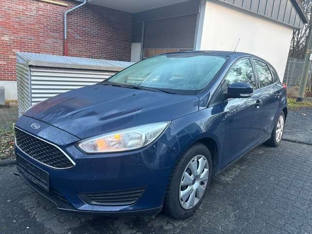 Imagine Ford Focus Lim. Ambiente