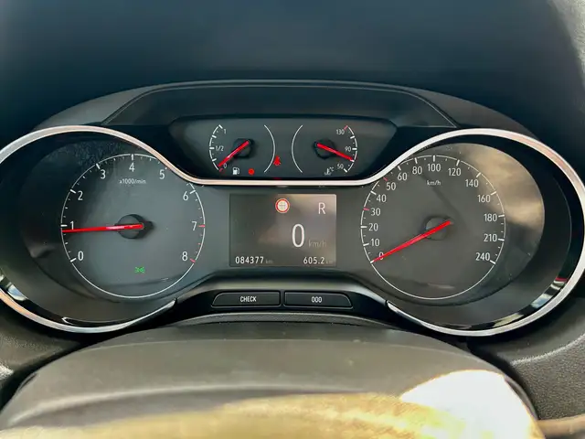 Opel Grandland X view 13