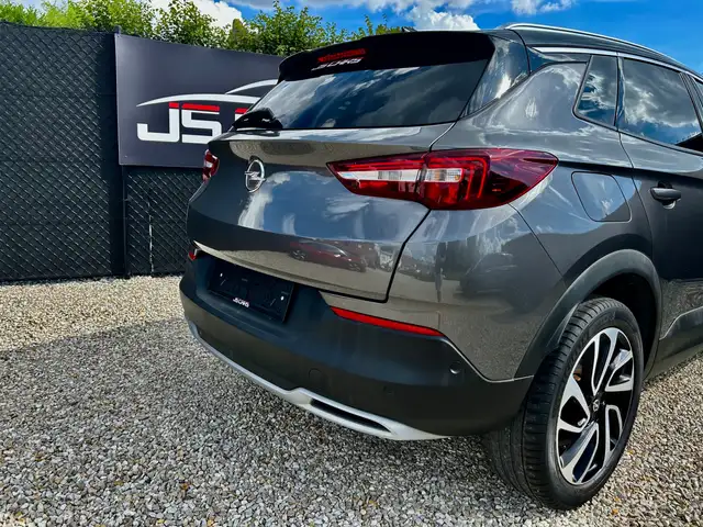 Opel Grandland X view 10