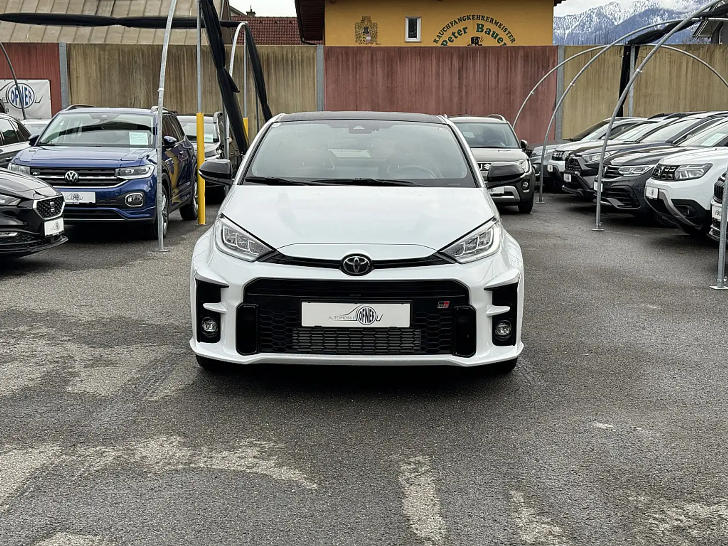 Toyota Yaris 1,6 Turbo GR High Performance LED Carbondach Wit - 2