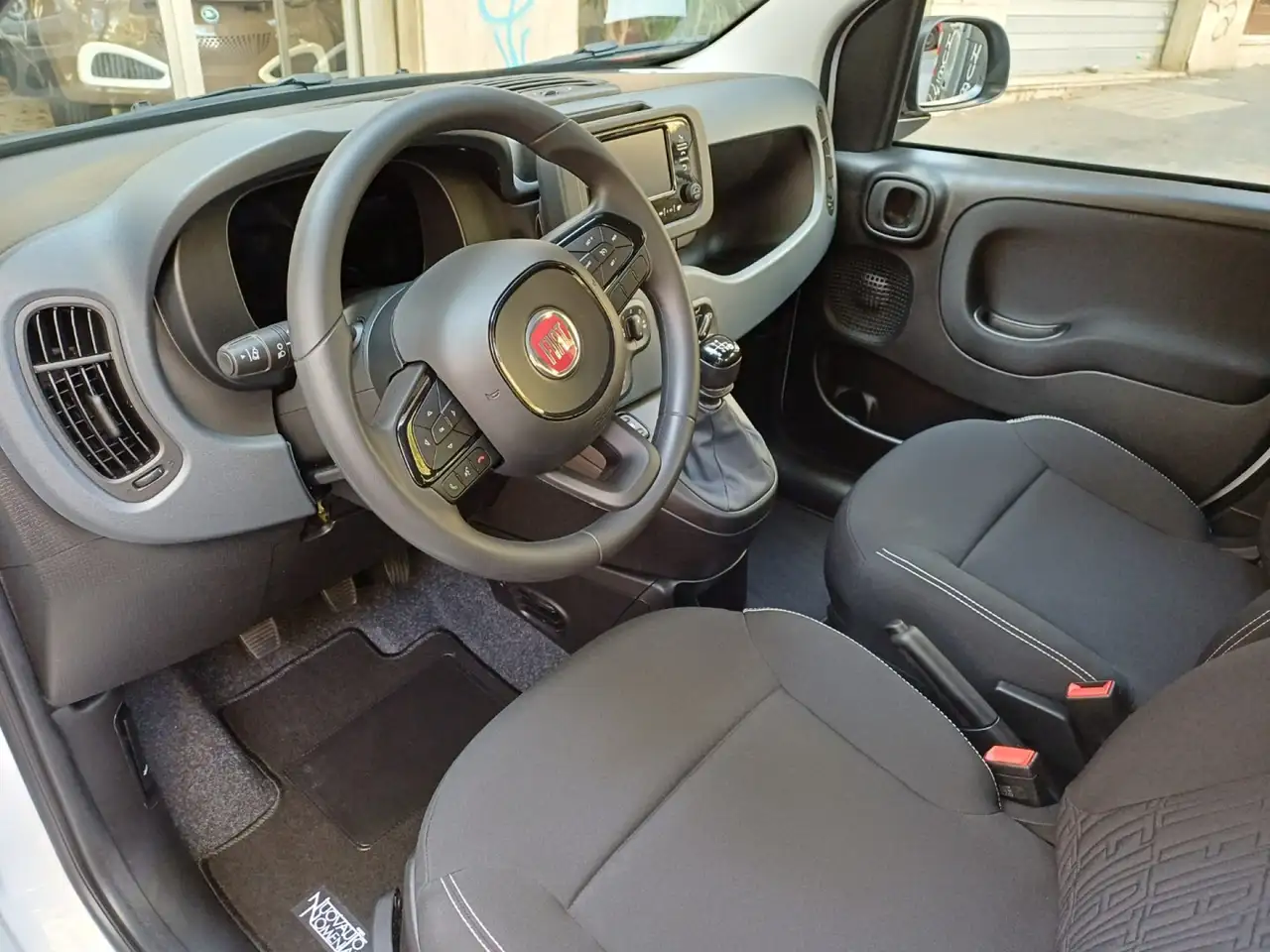 Fiat Panda Pandina 1.0 FireFly S&S Hybrid Icon Vettura Nuova, миниатюра 10
