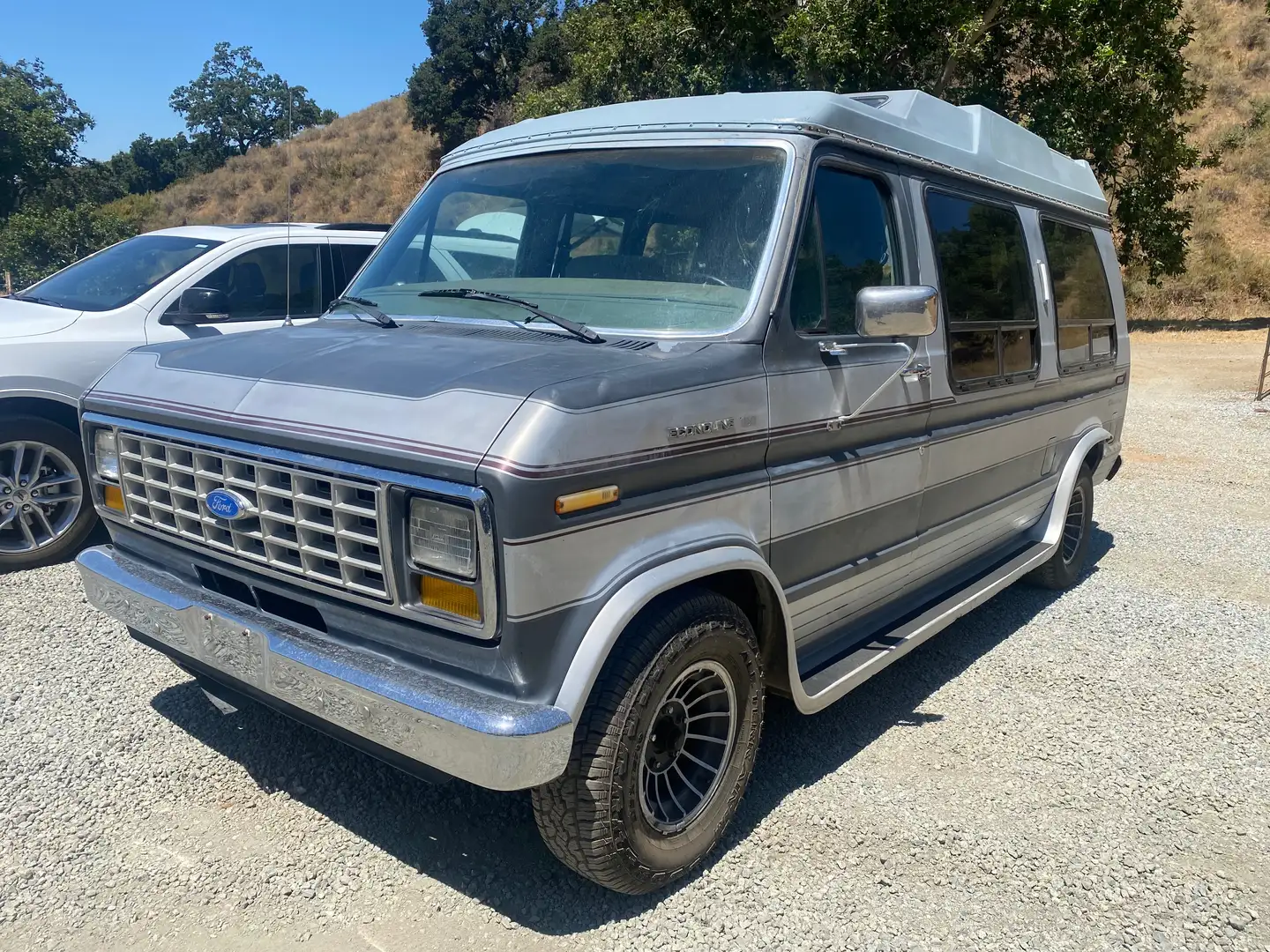 Ford Econoline E150 Hightop Van, 302cui V8, Klima Gris - 1