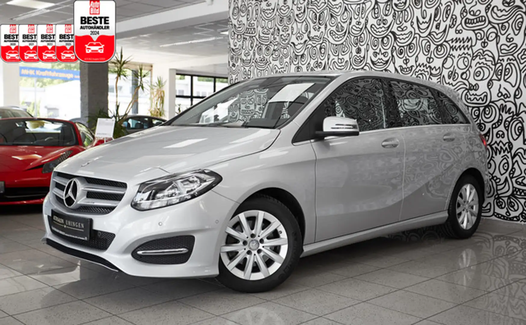 Mercedes-Benz B 180 7G-DCT*NAVI*AHK*KAMERA*SITZH*TEMPOM*PARK-A Silber - 1