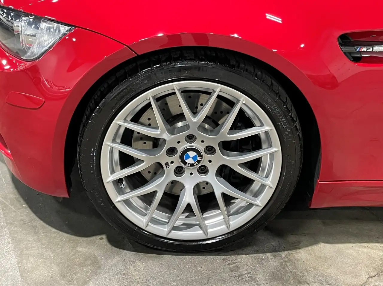 BMW M3 снимка BMW M3