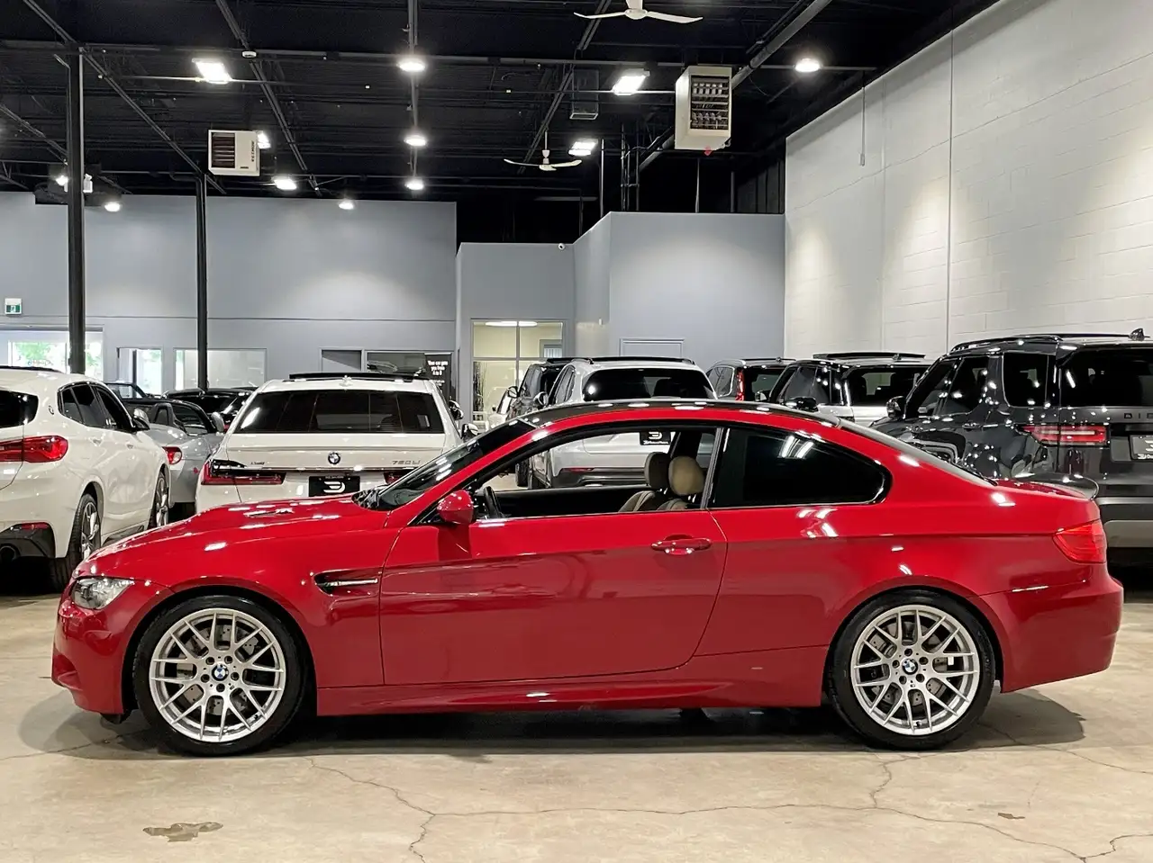 BMW M3 снимка BMW M3